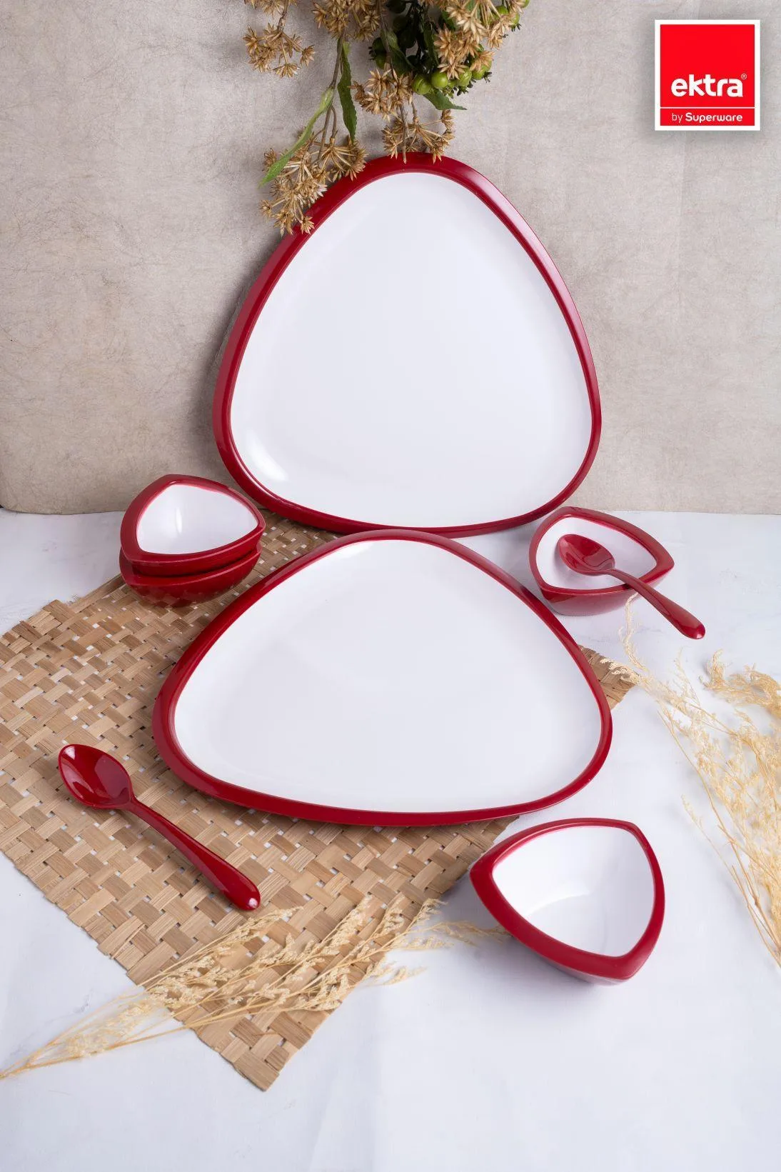 8pcs Set Triangular Thali Red Maroon - Image 1